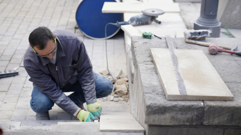 العمل الحر حسب رغبتك في منطقتك عمال أرضيات في منصة وايسرو