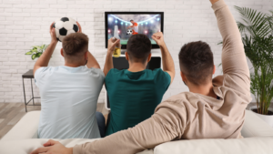 خمن نتائج مباريات واربح مايصل الى 2500 دولار يوميا في تطبيق weisro