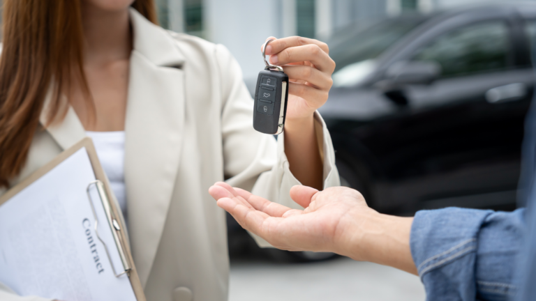 افضل تطبيق إيجار وأستئجار في منطقتك سائق خاص مؤقت